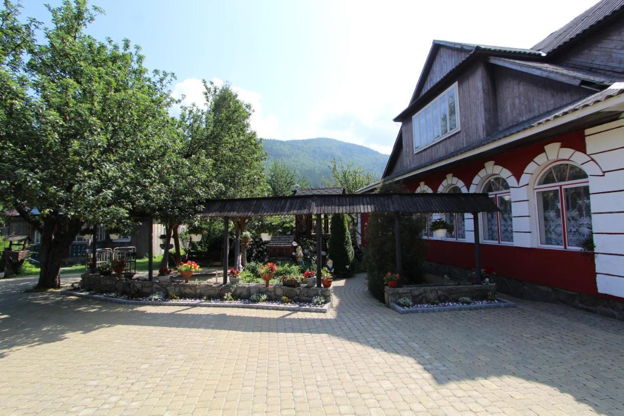 Котедж "Явірник" Tatariv Exterior foto