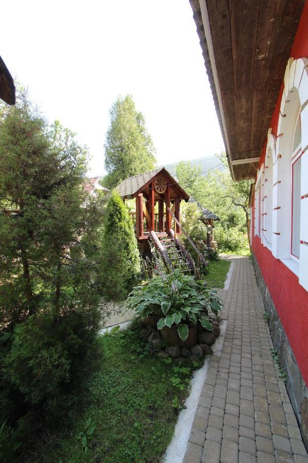 Котедж "Явірник" Tatariv Exterior foto